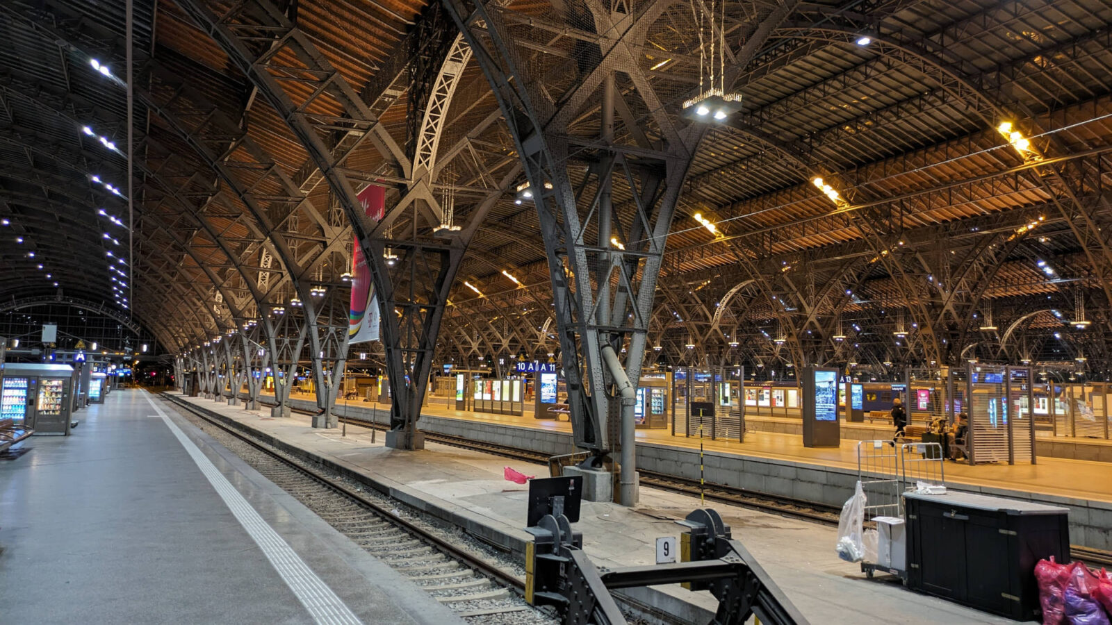 Blick in den Leipziger Hauptbahnhof